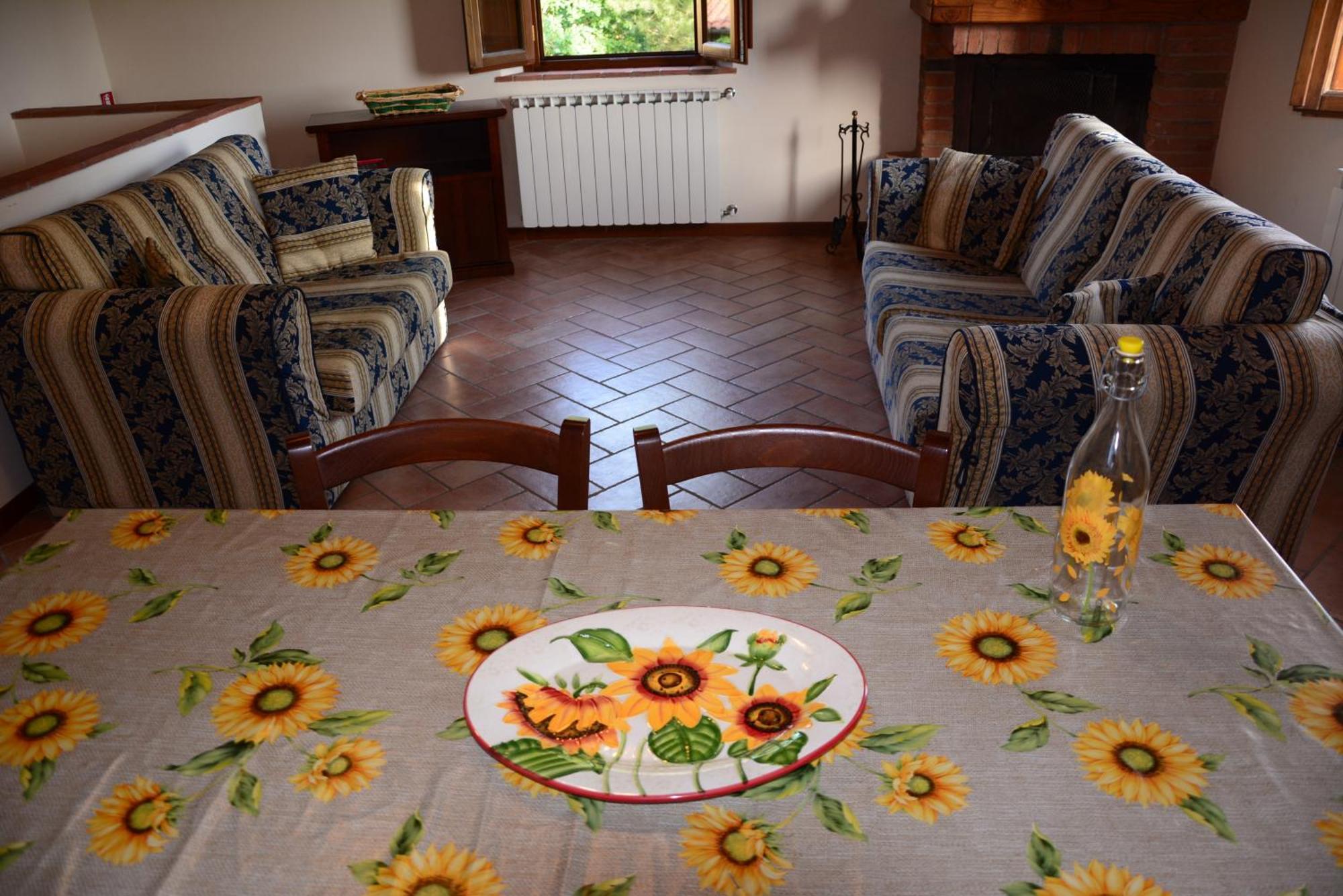 Agriturismo Podere Casalone Limite Exterior photo